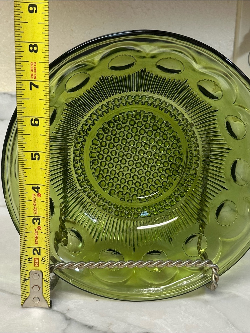 avocado green glassware collection produced by Bartlett-Collins in the mid-1960s - Picture 9 of 10